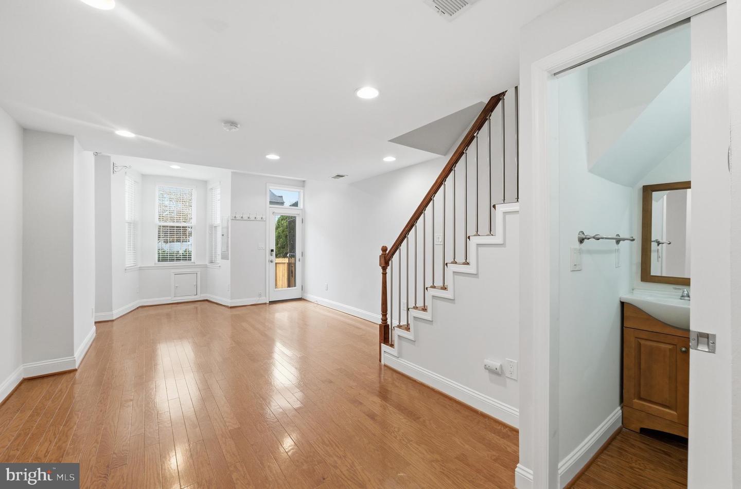 813 12TH ST NE, WASHINGTON, District Of Columbia 20002, 2 Bedrooms Bedrooms, ,1 BathroomBathrooms,Residential,For sale,813 12TH ST NE,DCDC2235034 MLS # DCDC2235034 813 12TH ST NE, WASHINGTON, District Of Columbia 20002, 2 Bedrooms Bedrooms, ,1 BathroomBathrooms,Residential,For sale,813 12TH ST NE,DCDC2235034 MLS # DCDC2235034