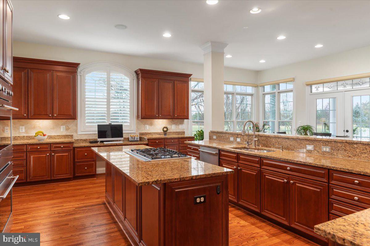 19829 SOMERCOTE LN, LEESBURG, Virginia 20175, 4 Bedrooms Bedrooms, ,4 BathroomsBathrooms,Residential,For sale,19829 SOMERCOTE LN,VALO2112418 MLS # VALO2112418