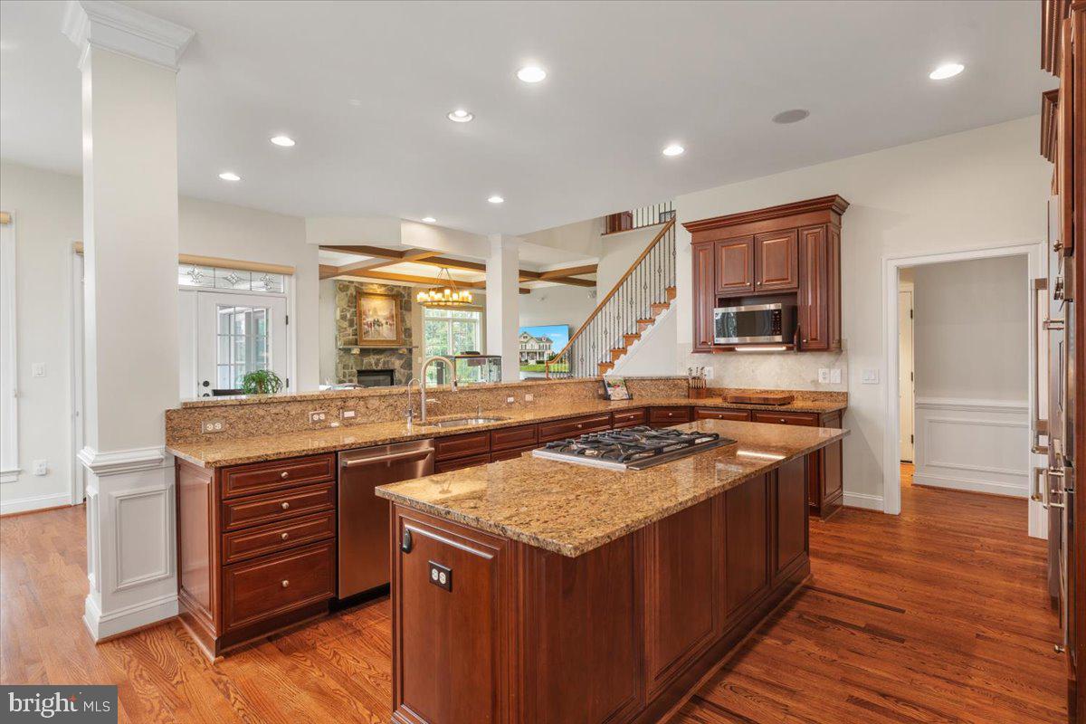 19829 SOMERCOTE LN, LEESBURG, Virginia 20175, 4 Bedrooms Bedrooms, ,4 BathroomsBathrooms,Residential,For sale,19829 SOMERCOTE LN,VALO2112418 MLS # VALO2112418