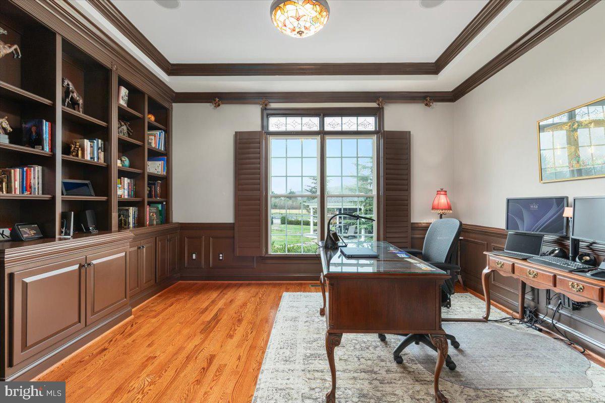 19829 SOMERCOTE LN, LEESBURG, Virginia 20175, 4 Bedrooms Bedrooms, ,4 BathroomsBathrooms,Residential,For sale,19829 SOMERCOTE LN,VALO2112418 MLS # VALO2112418