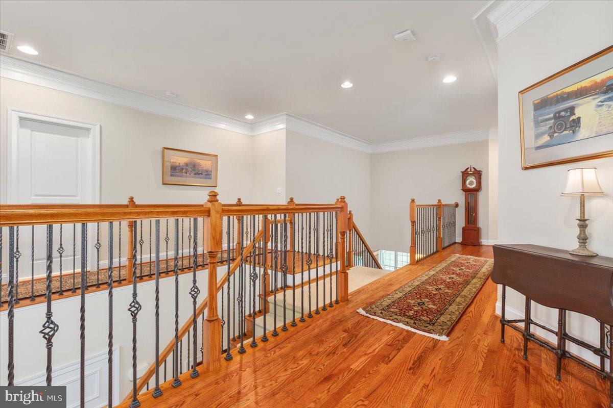 19829 SOMERCOTE LN, LEESBURG, Virginia 20175, 4 Bedrooms Bedrooms, ,4 BathroomsBathrooms,Residential,For sale,19829 SOMERCOTE LN,VALO2112418 MLS # VALO2112418