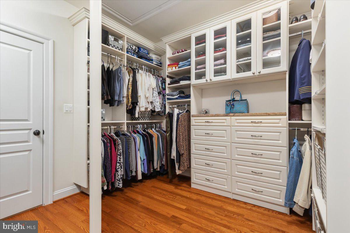 19829 SOMERCOTE LN, LEESBURG, Virginia 20175, 4 Bedrooms Bedrooms, ,4 BathroomsBathrooms,Residential,For sale,19829 SOMERCOTE LN,VALO2112418 MLS # VALO2112418