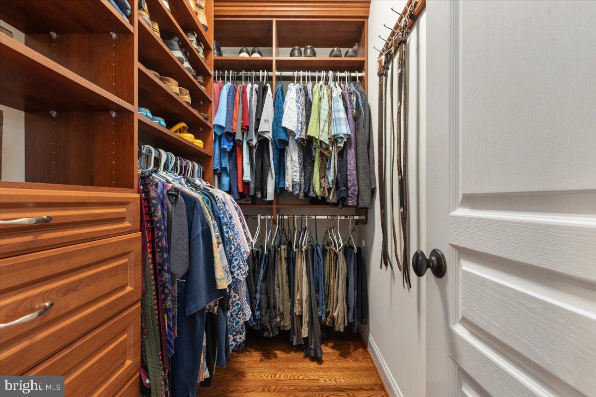 19829 SOMERCOTE LN, LEESBURG, Virginia 20175, 4 Bedrooms Bedrooms, ,4 BathroomsBathrooms,Residential,For sale,19829 SOMERCOTE LN,VALO2112418 MLS # VALO2112418