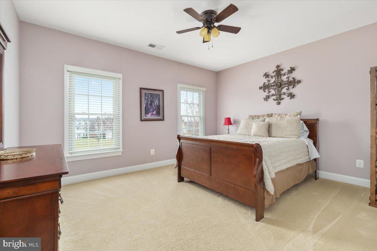 19829 SOMERCOTE LN, LEESBURG, Virginia 20175, 4 Bedrooms Bedrooms, ,4 BathroomsBathrooms,Residential,For sale,19829 SOMERCOTE LN,VALO2112418 MLS # VALO2112418