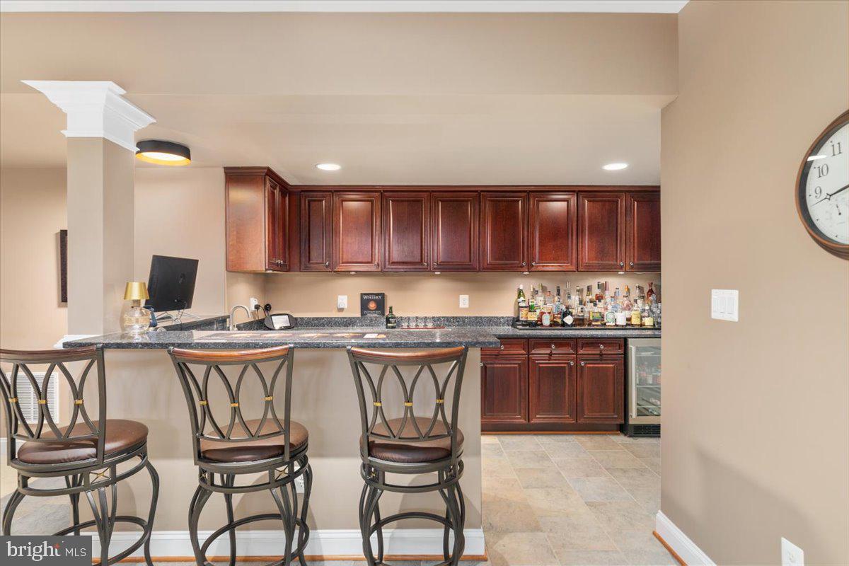 19829 SOMERCOTE LN, LEESBURG, Virginia 20175, 4 Bedrooms Bedrooms, ,4 BathroomsBathrooms,Residential,For sale,19829 SOMERCOTE LN,VALO2112418 MLS # VALO2112418