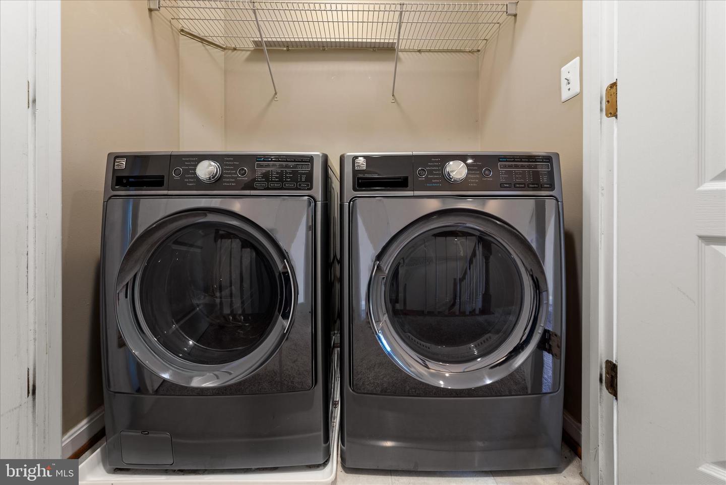 25151 CUTGRASS TER, ALDIE, Virginia 20105, 4 Bedrooms Bedrooms, 8 Rooms Rooms,3 BathroomsBathrooms,Residential,For sale,25151 CUTGRASS TER,VALO2112422 MLS # VALO2112422 25151 CUTGRASS TER, ALDIE, Virginia 20105, 4 Bedrooms Bedrooms, 8 Rooms Rooms,3 BathroomsBathrooms,Residential,For sale,25151 CUTGRASS TER,VALO2112422 MLS # VALO2112422