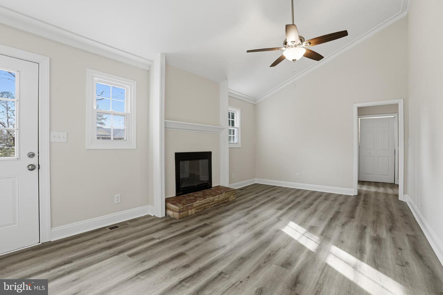 192 E BANBURY RD, TAPPAHANNOCK, Virginia 22560, 3 Bedrooms Bedrooms, 5 Rooms Rooms,2 BathroomsBathrooms,Residential,For sale,192 E BANBURY RD,VAES2002096 MLS # VAES2002096 192 E BANBURY RD, TAPPAHANNOCK, Virginia 22560, 3 Bedrooms Bedrooms, 5 Rooms Rooms,2 BathroomsBathrooms,Residential,For sale,192 E BANBURY RD,VAES2002096 MLS # VAES2002096