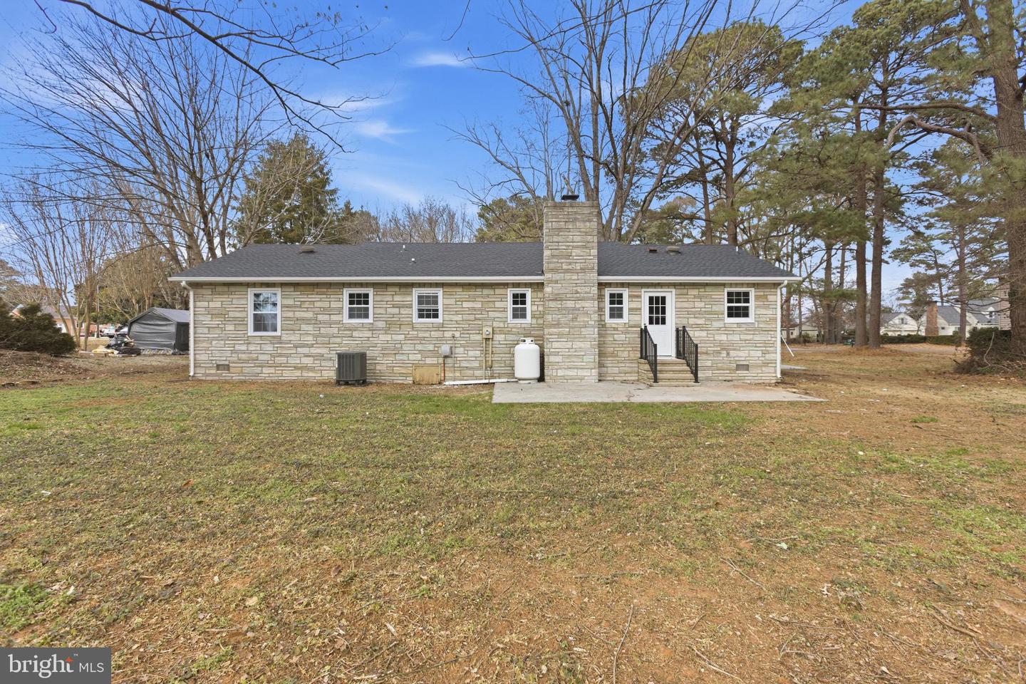 192 E BANBURY RD, TAPPAHANNOCK, Virginia 22560, 3 Bedrooms Bedrooms, 5 Rooms Rooms,2 BathroomsBathrooms,Residential,For sale,192 E BANBURY RD,VAES2002096 MLS # VAES2002096 192 E BANBURY RD, TAPPAHANNOCK, Virginia 22560, 3 Bedrooms Bedrooms, 5 Rooms Rooms,2 BathroomsBathrooms,Residential,For sale,192 E BANBURY RD,VAES2002096 MLS # VAES2002096
