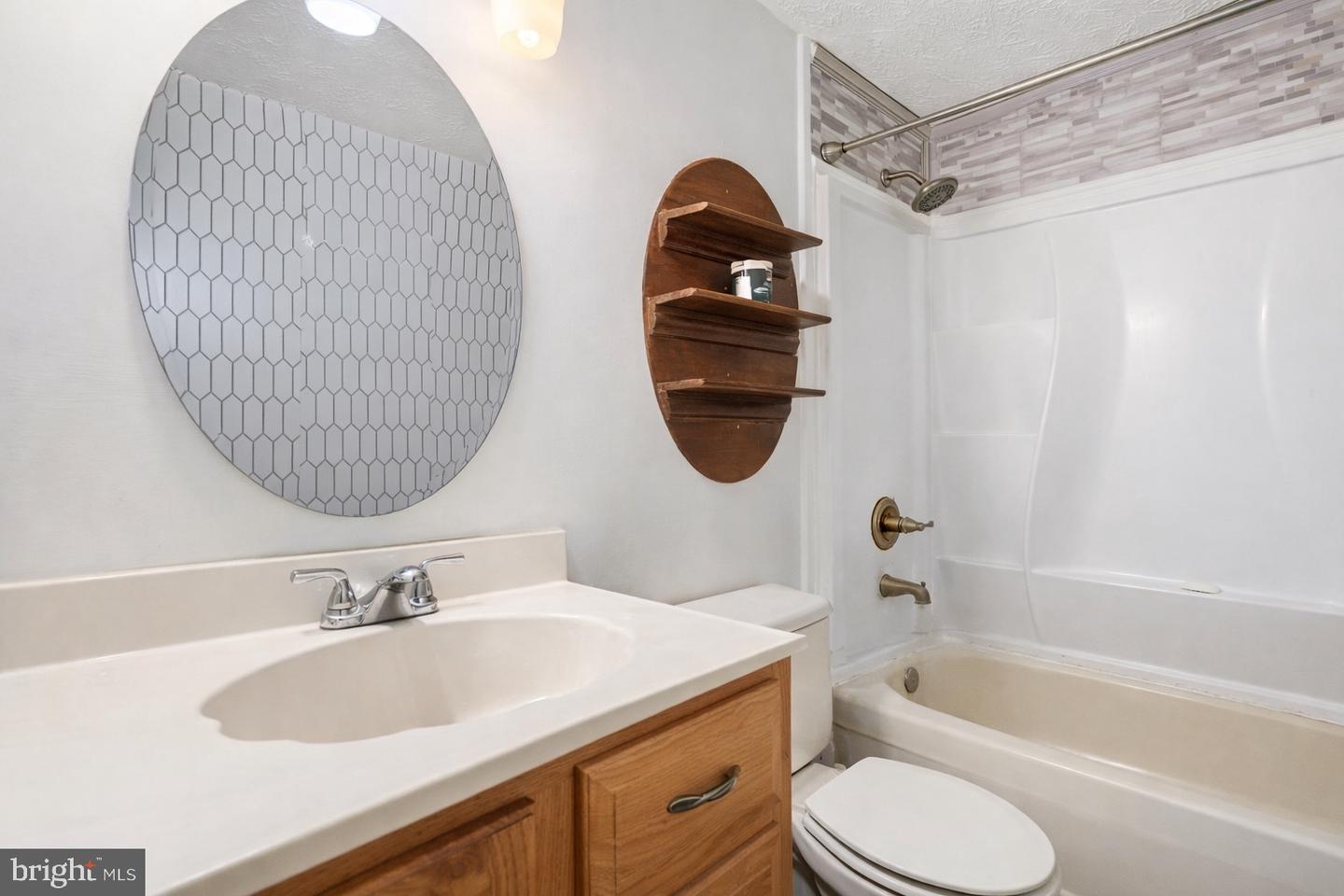 7467 LONE STAR RD, LORTON, Virginia 22079, 3 Bedrooms Bedrooms, ,1 BathroomBathrooms,Residential,For sale,7467 LONE STAR RD,VAFX2282870 MLS # VAFX2282870