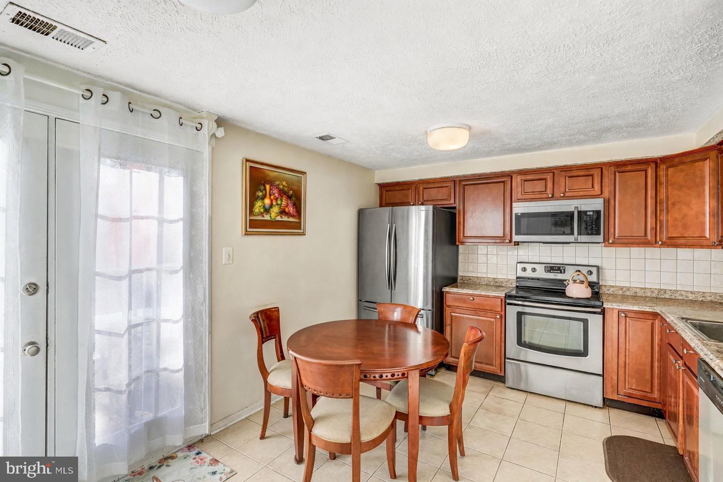 7467 LONE STAR RD, LORTON, Virginia 22079, 3 Bedrooms Bedrooms, ,1 BathroomBathrooms,Residential,For sale,7467 LONE STAR RD,VAFX2282870 MLS # VAFX2282870