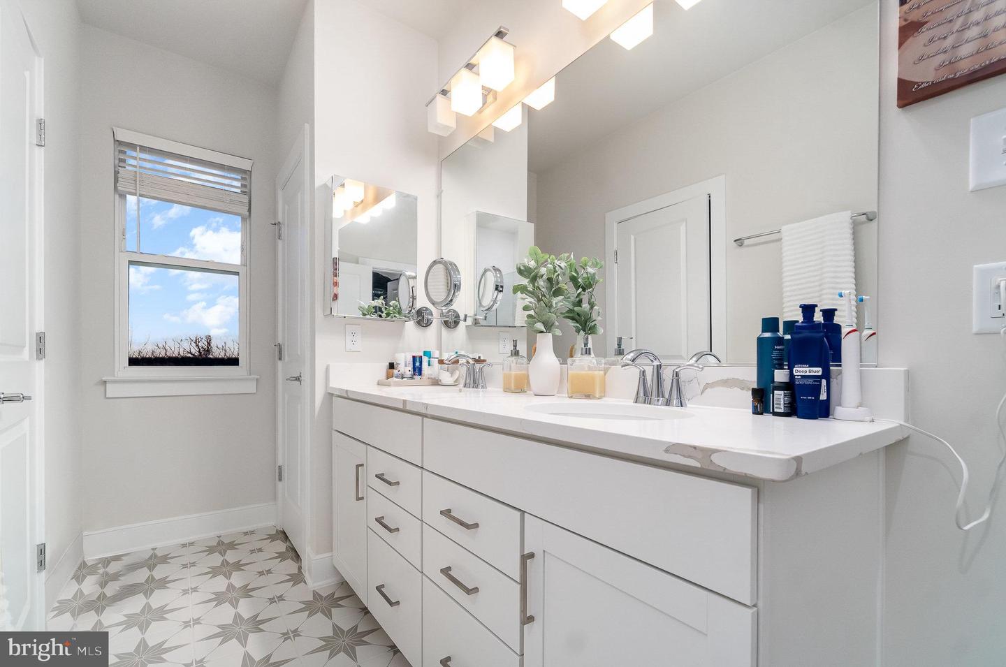 17246 TURNSTONE DR, DUMFRIES, Virginia 22026, 3 Bedrooms Bedrooms, ,2 BathroomsBathrooms,Residential,For sale,17246 TURNSTONE DR,VAPW2108946 MLS # VAPW2108946