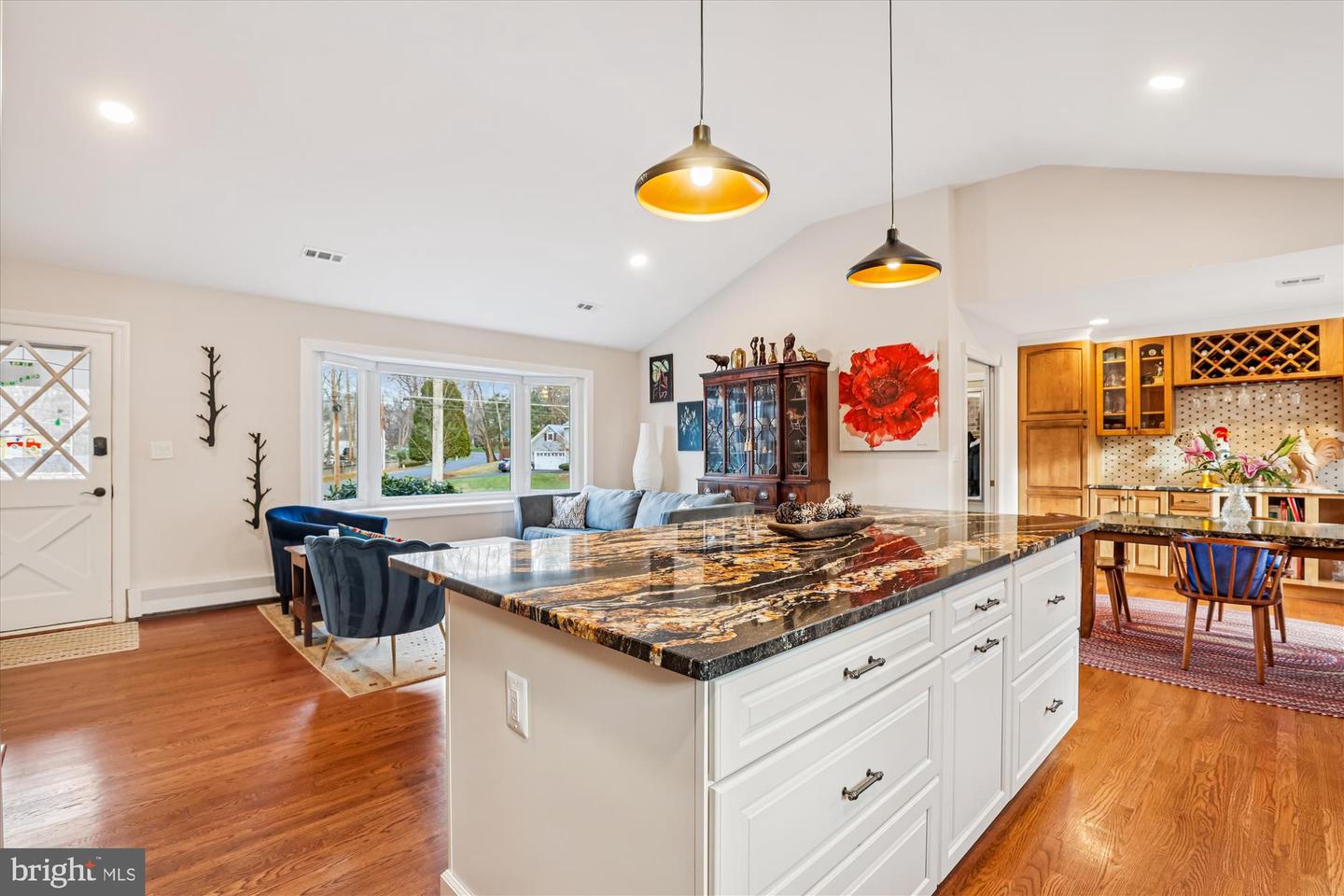 3414 VALEWOOD DR, OAKTON, Virginia 22124, 3 Bedrooms Bedrooms, ,2 BathroomsBathrooms,Residential,For sale,3414 VALEWOOD DR,VAFX2282296 MLS # VAFX2282296