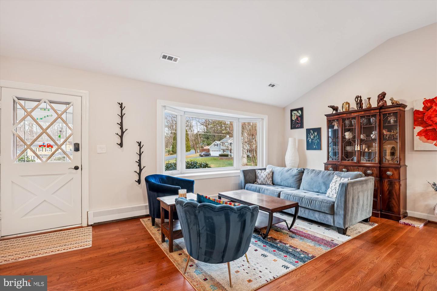 3414 VALEWOOD DR, OAKTON, Virginia 22124, 3 Bedrooms Bedrooms, ,2 BathroomsBathrooms,Residential,For sale,3414 VALEWOOD DR,VAFX2282296 MLS # VAFX2282296