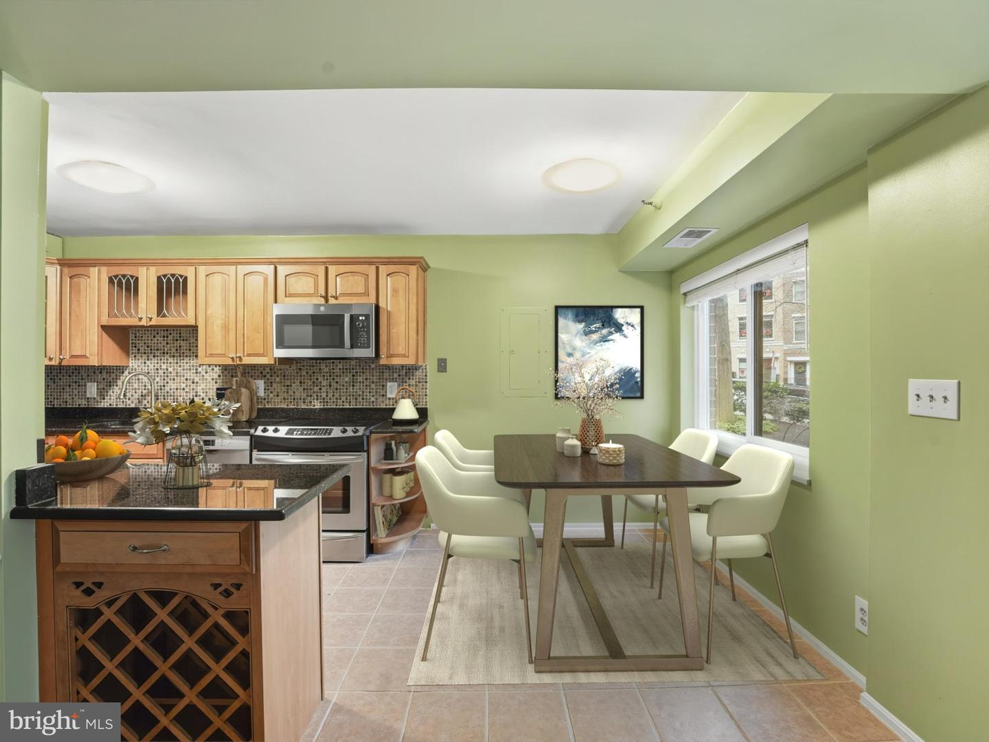 1600 N OAK ST #318, ARLINGTON, Virginia 22209, 2 Bedrooms Bedrooms, ,2 BathroomsBathrooms,Residential,For sale,1600 N OAK ST #318,VAAR2066860 MLS # VAAR2066860