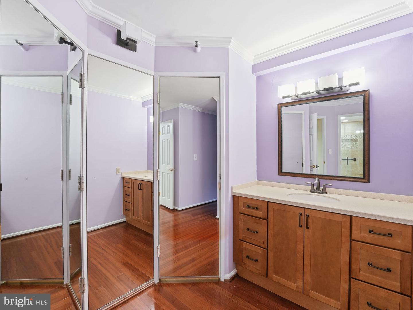 1600 N OAK ST #318, ARLINGTON, Virginia 22209, 2 Bedrooms Bedrooms, ,2 BathroomsBathrooms,Residential,For sale,1600 N OAK ST #318,VAAR2066860 MLS # VAAR2066860