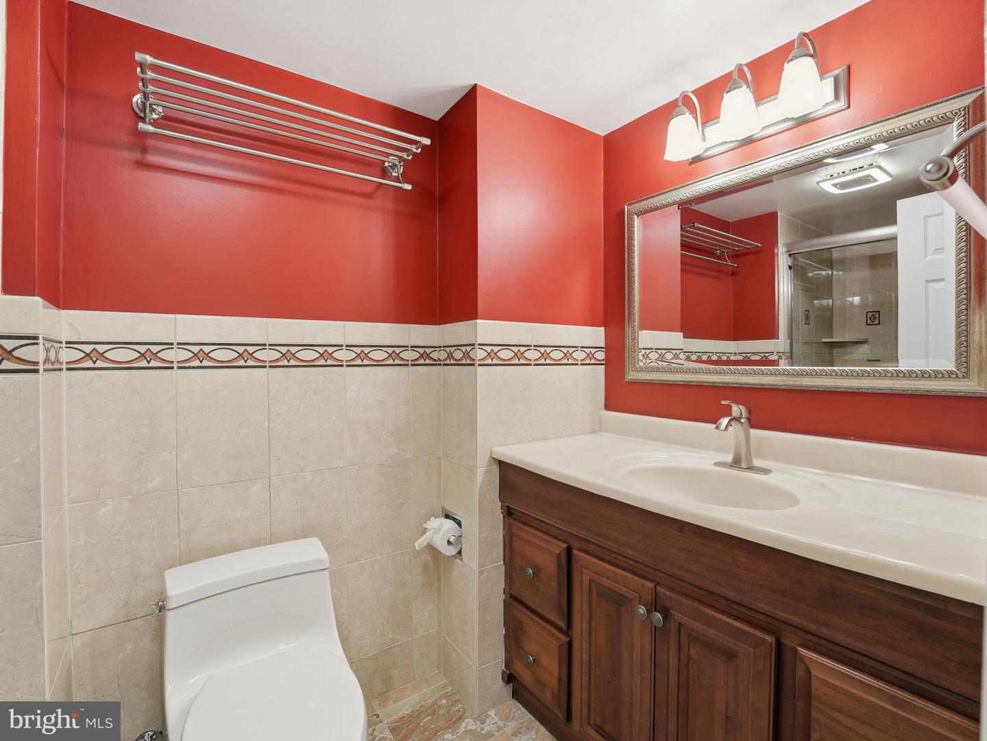 1600 N OAK ST #318, ARLINGTON, Virginia 22209, 2 Bedrooms Bedrooms, ,2 BathroomsBathrooms,Residential,For sale,1600 N OAK ST #318,VAAR2066860 MLS # VAAR2066860