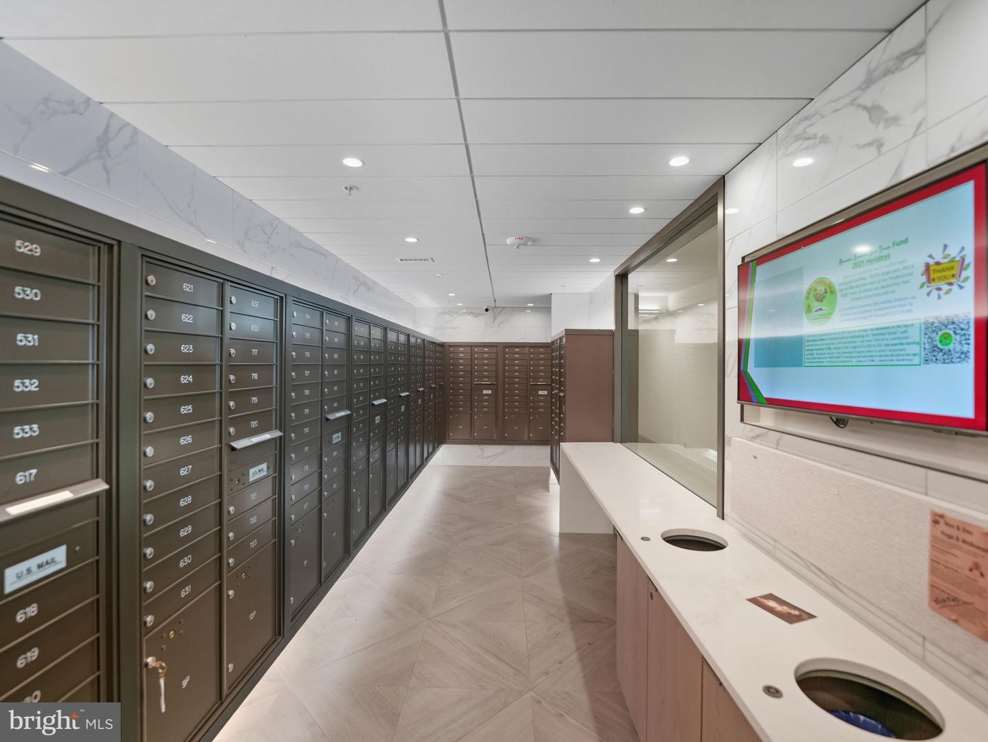 1600 N OAK ST #318, ARLINGTON, Virginia 22209, 2 Bedrooms Bedrooms, ,2 BathroomsBathrooms,Residential,For sale,1600 N OAK ST #318,VAAR2066860 MLS # VAAR2066860