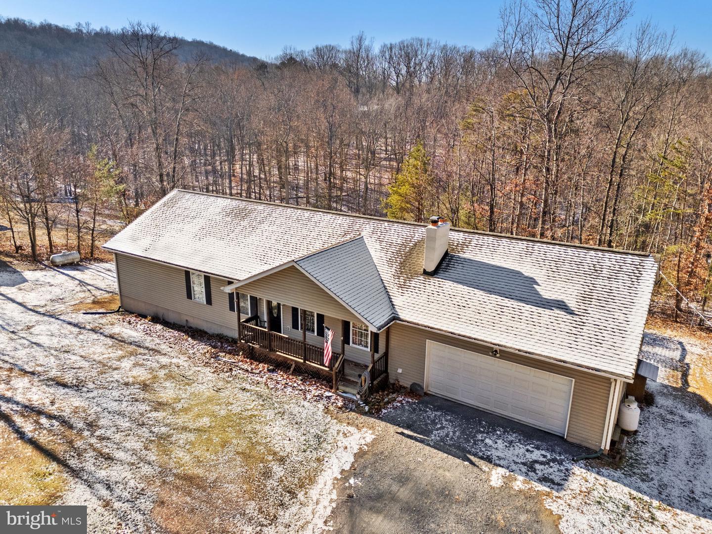 709 HOWELLSVILLE HEIGHTS CIR, FRONT ROYAL, Virginia 22630, 3 Bedrooms Bedrooms, ,2 BathroomsBathrooms,Residential,For sale,709 HOWELLSVILLE HEIGHTS CIR,VAWR2012952 MLS # VAWR2012952