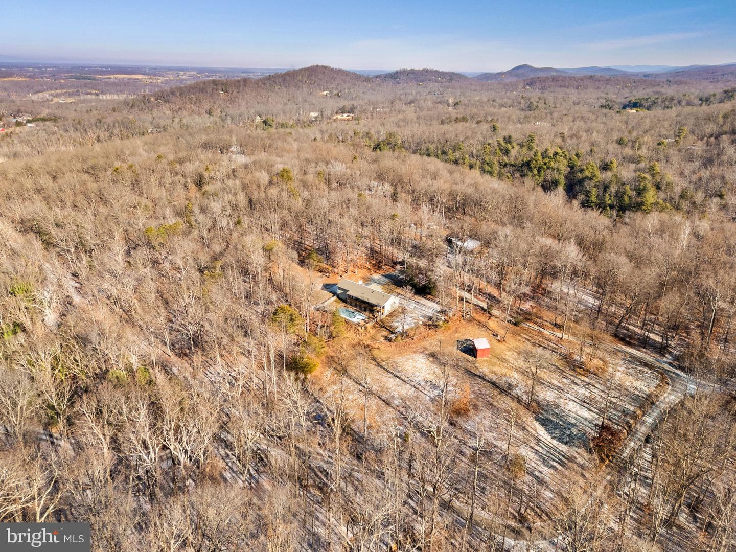 709 HOWELLSVILLE HEIGHTS CIR, FRONT ROYAL, Virginia 22630, 3 Bedrooms Bedrooms, ,2 BathroomsBathrooms,Residential,For sale,709 HOWELLSVILLE HEIGHTS CIR,VAWR2012952 MLS # VAWR2012952