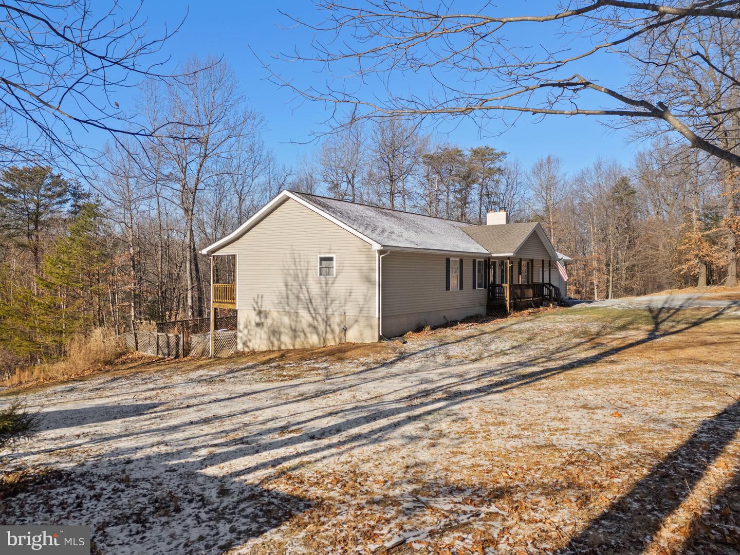 709 HOWELLSVILLE HEIGHTS CIR, FRONT ROYAL, Virginia 22630, 3 Bedrooms Bedrooms, ,2 BathroomsBathrooms,Residential,For sale,709 HOWELLSVILLE HEIGHTS CIR,VAWR2012952 MLS # VAWR2012952