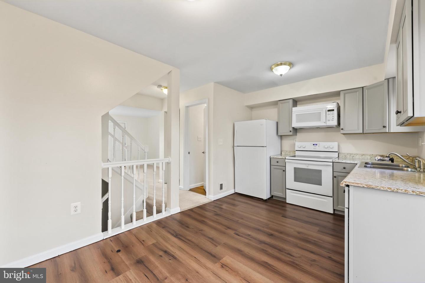 15372 GUNSMITH TER, WOODBRIDGE, Virginia 22191, 3 Bedrooms Bedrooms, ,2 BathroomsBathrooms,Residential,For sale,15372 GUNSMITH TER,VAPW2109140 MLS # VAPW2109140