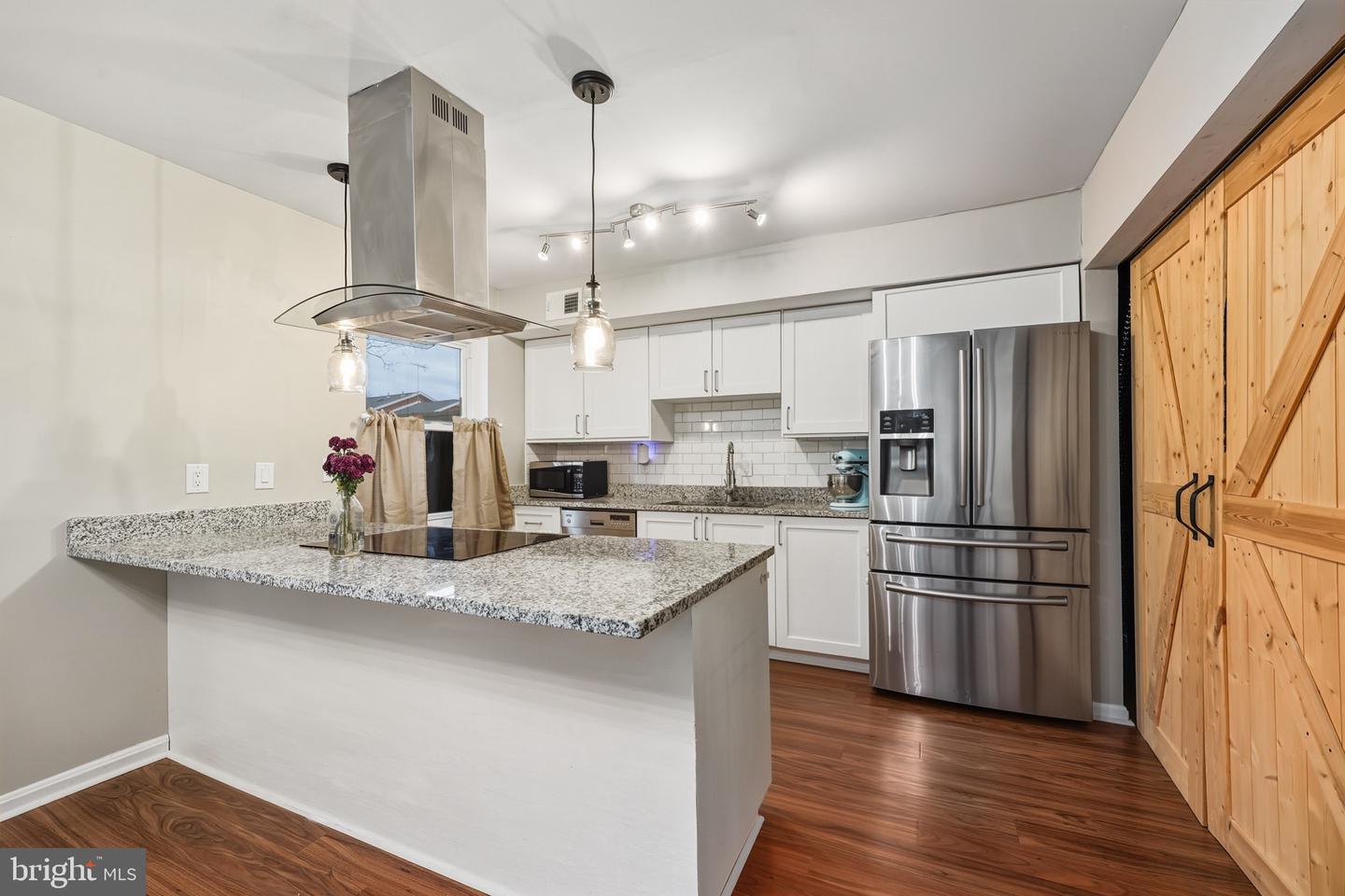 9514 HAGEL CIR #03/C, LORTON, Virginia 22079, 3 Bedrooms Bedrooms, ,2 BathroomsBathrooms,Residential,For sale,9514 HAGEL CIR #03/C,VAFX2282706 MLS # VAFX2282706