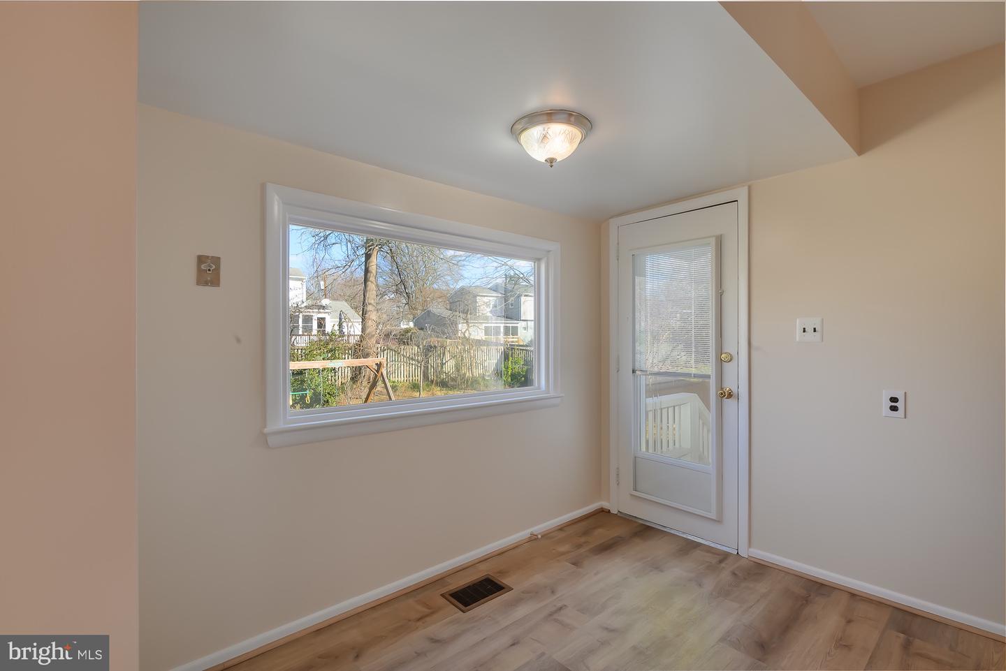 8327 ORANGE CT, ALEXANDRIA, Virginia 22309, 5 Bedrooms Bedrooms, ,3 BathroomsBathrooms,Residential,For sale,8327 ORANGE CT,VAFX2282792 MLS # VAFX2282792