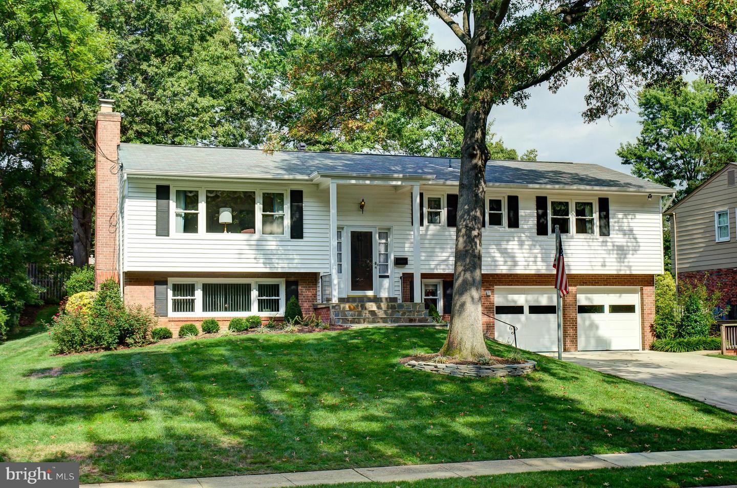 8327 ORANGE CT, ALEXANDRIA, Virginia 22309, 5 Bedrooms Bedrooms, ,3 BathroomsBathrooms,Residential,For sale,8327 ORANGE CT,VAFX2282792 MLS # VAFX2282792