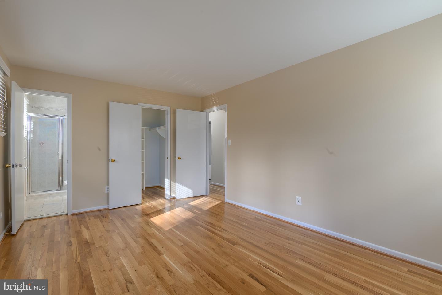 8327 ORANGE CT, ALEXANDRIA, Virginia 22309, 5 Bedrooms Bedrooms, ,3 BathroomsBathrooms,Residential,For sale,8327 ORANGE CT,VAFX2282792 MLS # VAFX2282792