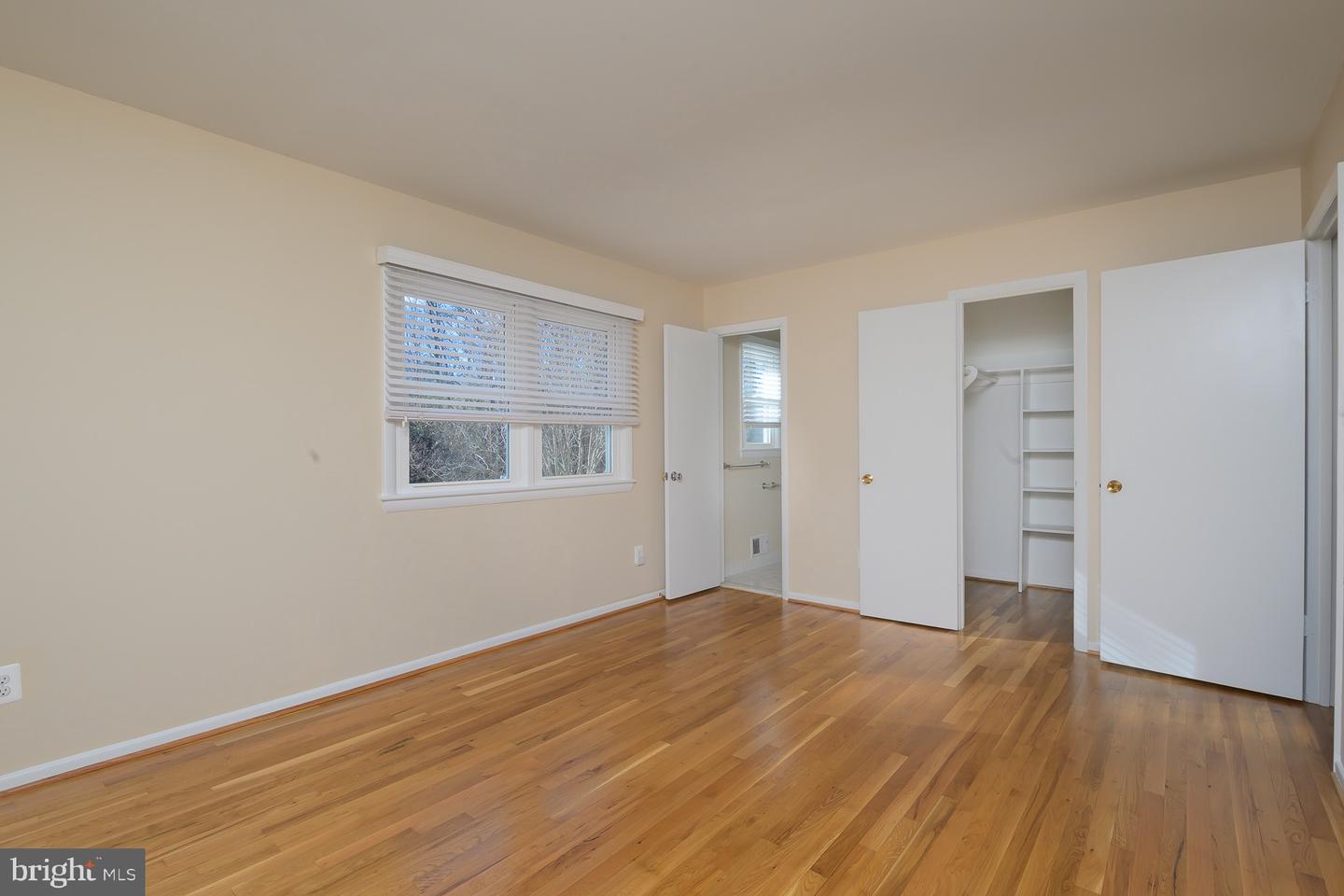 8327 ORANGE CT, ALEXANDRIA, Virginia 22309, 5 Bedrooms Bedrooms, ,3 BathroomsBathrooms,Residential,For sale,8327 ORANGE CT,VAFX2282792 MLS # VAFX2282792