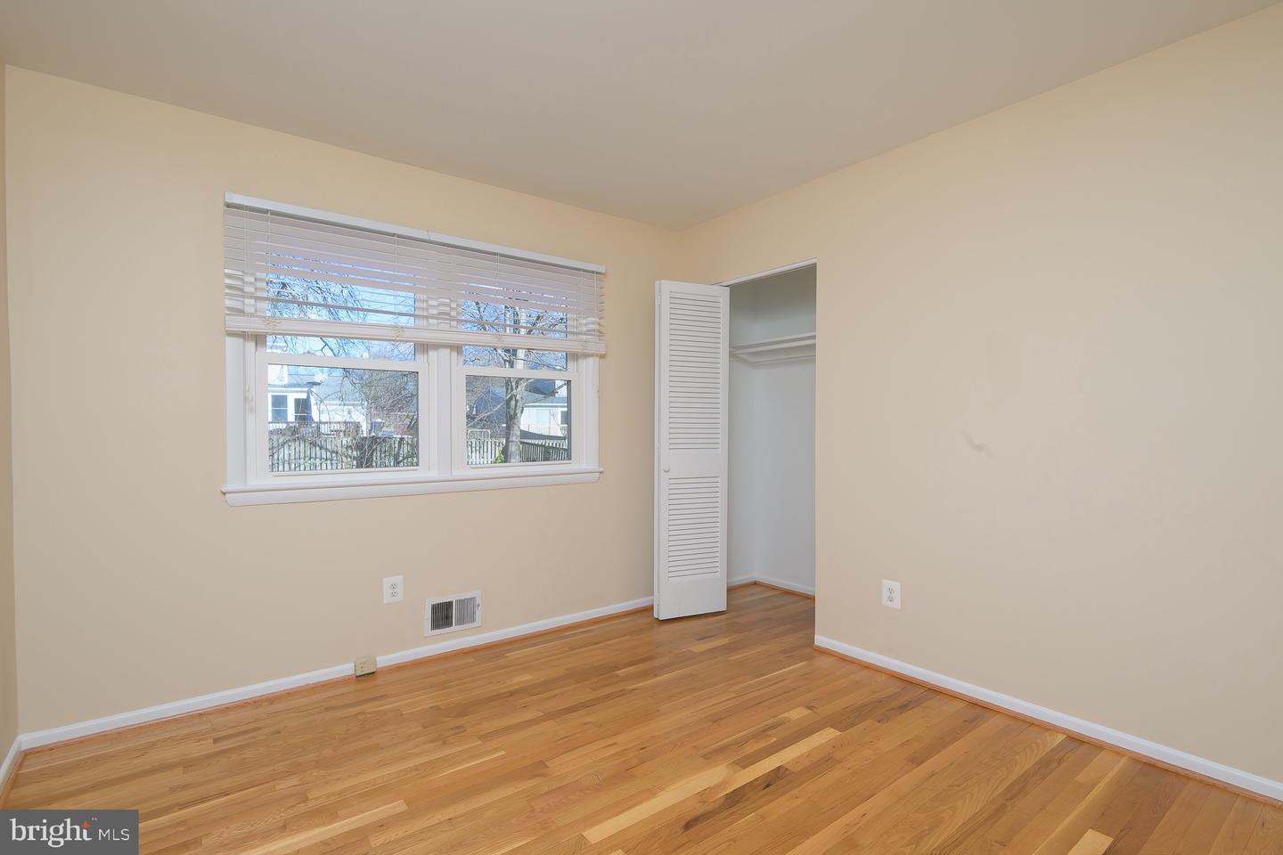 8327 ORANGE CT, ALEXANDRIA, Virginia 22309, 5 Bedrooms Bedrooms, ,3 BathroomsBathrooms,Residential,For sale,8327 ORANGE CT,VAFX2282792 MLS # VAFX2282792