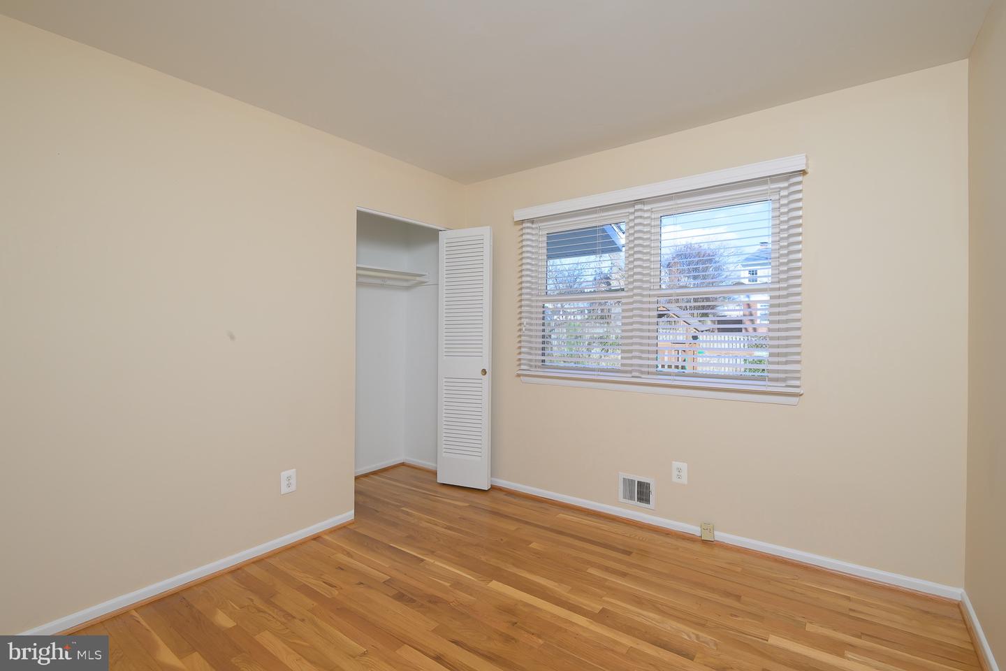 8327 ORANGE CT, ALEXANDRIA, Virginia 22309, 5 Bedrooms Bedrooms, ,3 BathroomsBathrooms,Residential,For sale,8327 ORANGE CT,VAFX2282792 MLS # VAFX2282792