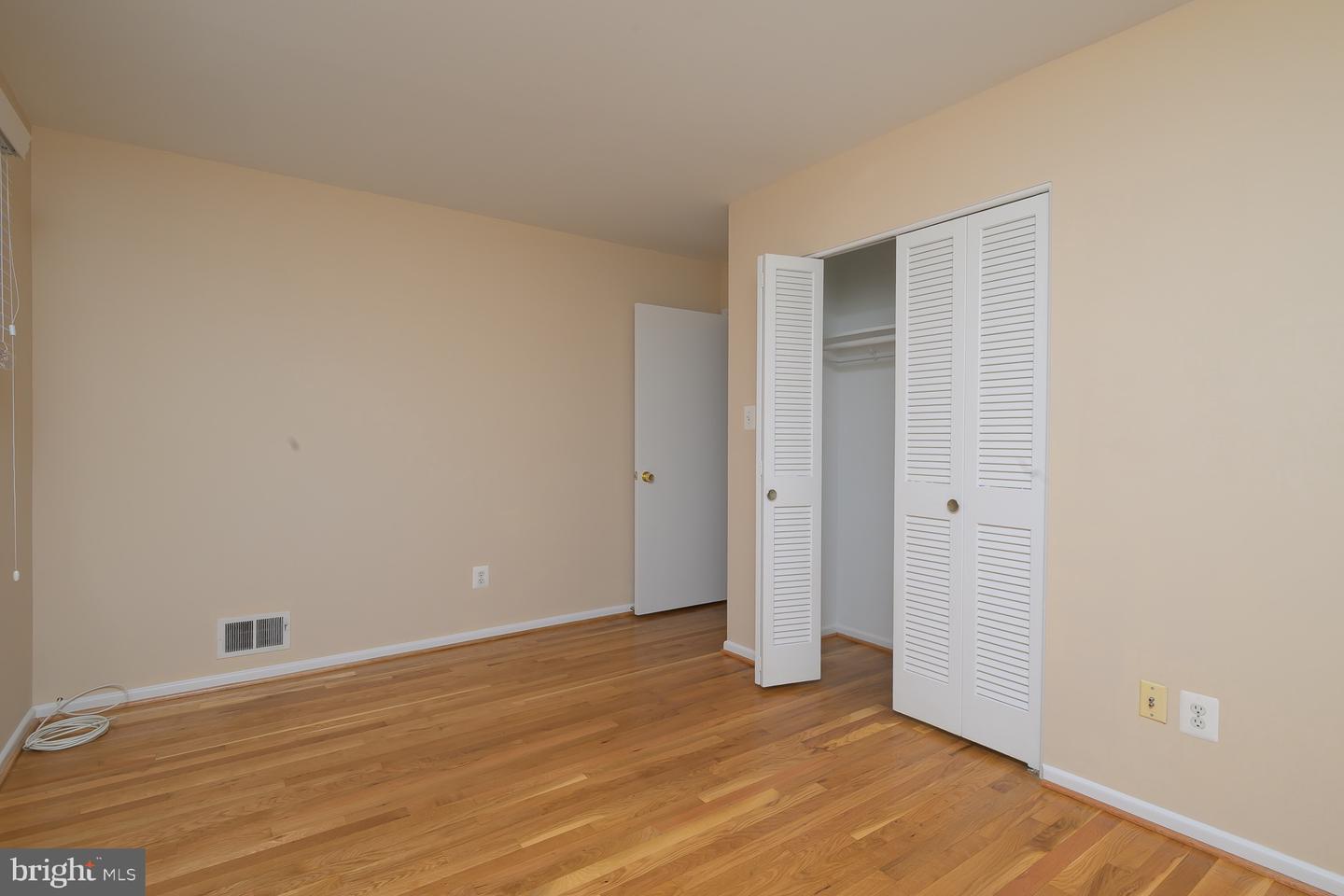 8327 ORANGE CT, ALEXANDRIA, Virginia 22309, 5 Bedrooms Bedrooms, ,3 BathroomsBathrooms,Residential,For sale,8327 ORANGE CT,VAFX2282792 MLS # VAFX2282792