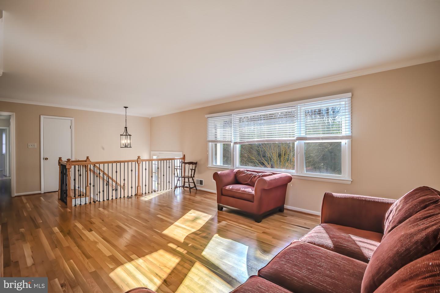 8327 ORANGE CT, ALEXANDRIA, Virginia 22309, 5 Bedrooms Bedrooms, ,3 BathroomsBathrooms,Residential,For sale,8327 ORANGE CT,VAFX2282792 MLS # VAFX2282792