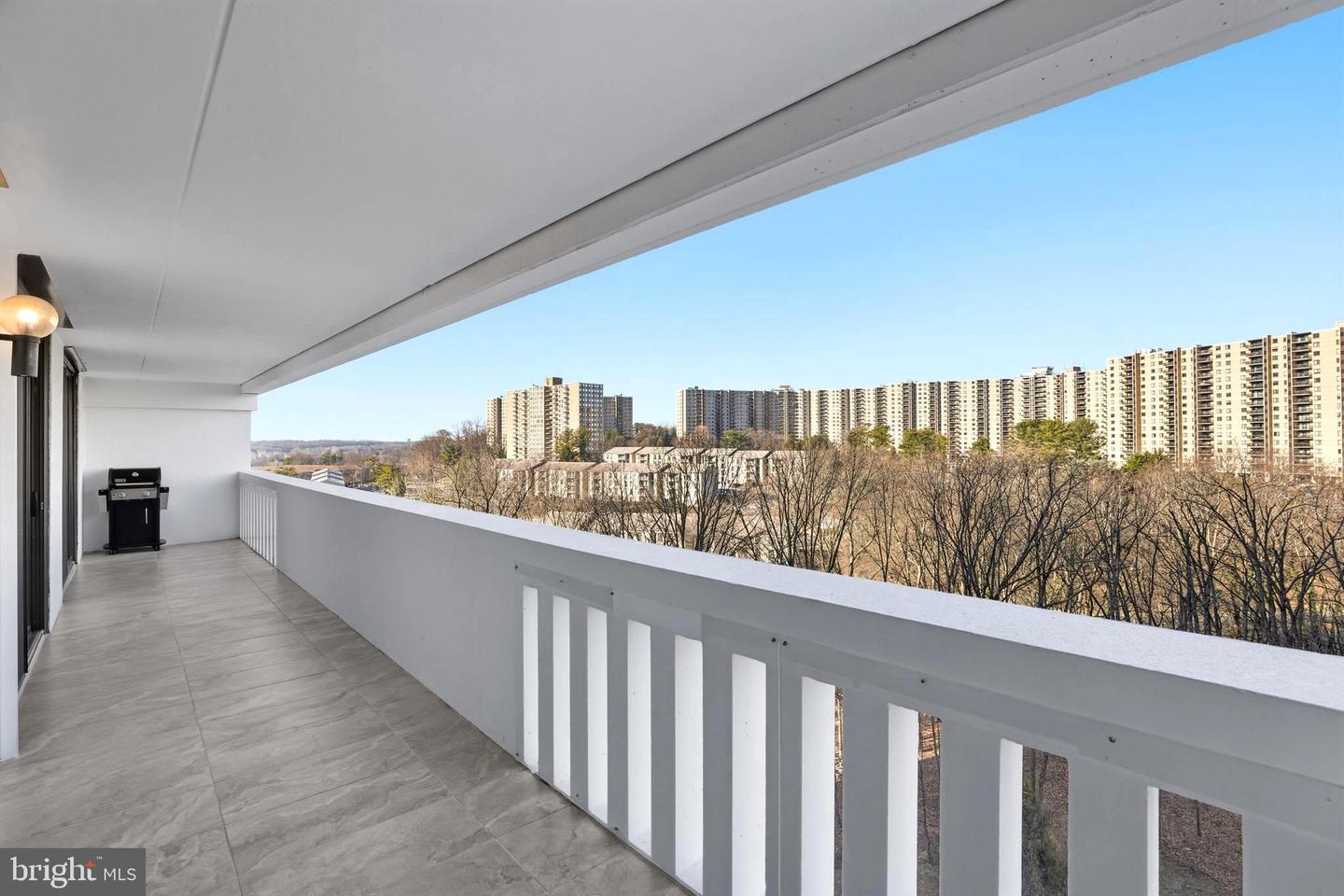 6101 EDSALL RD #1004, ALEXANDRIA, Virginia 22304, 2 Bedrooms Bedrooms, ,2 BathroomsBathrooms,Residential,For sale,6101 EDSALL RD #1004,VAAX2052508 MLS # VAAX2052508