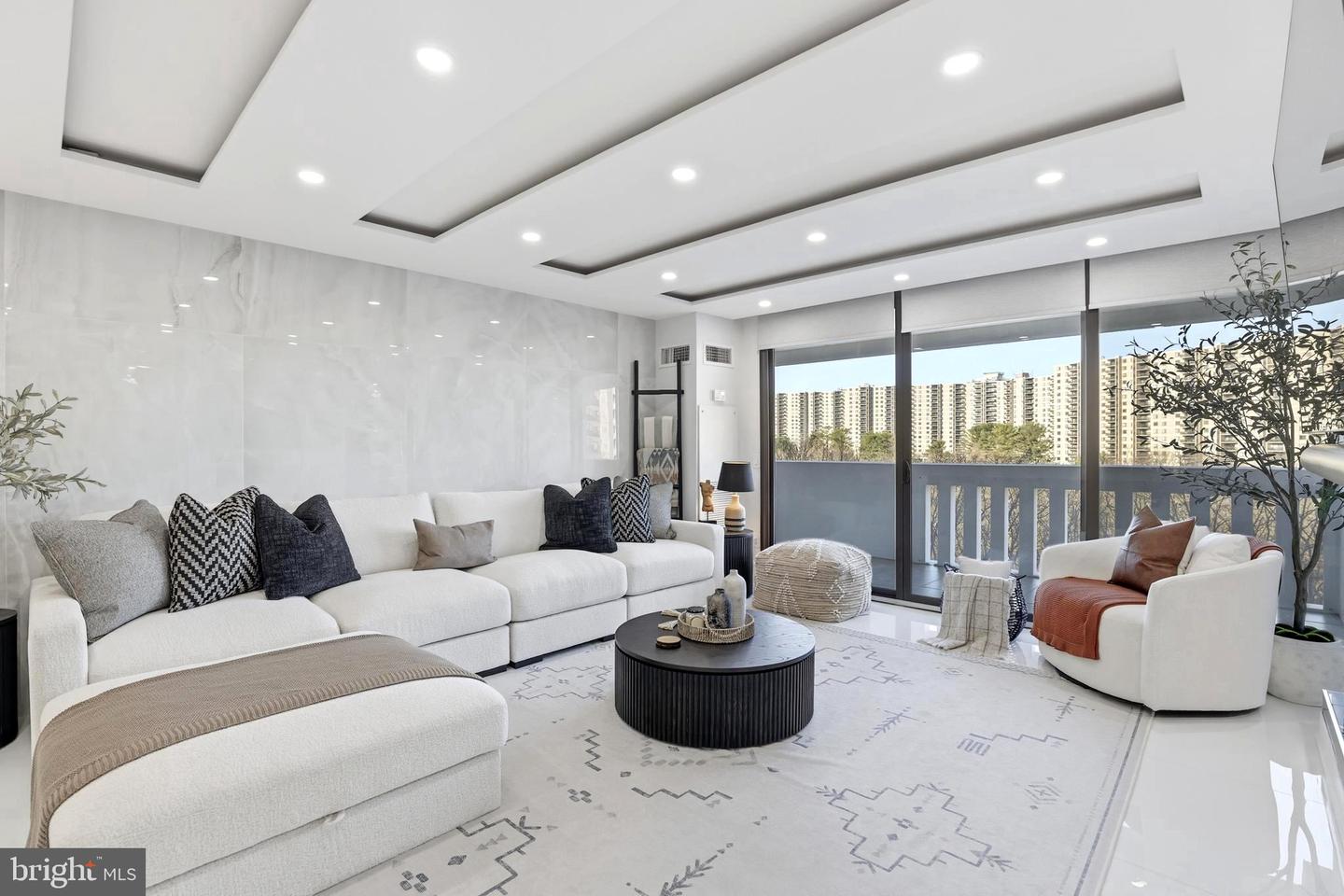 6101 EDSALL RD #1004, ALEXANDRIA, Virginia 22304, 2 Bedrooms Bedrooms, ,2 BathroomsBathrooms,Residential,For sale,6101 EDSALL RD #1004,VAAX2052508 MLS # VAAX2052508