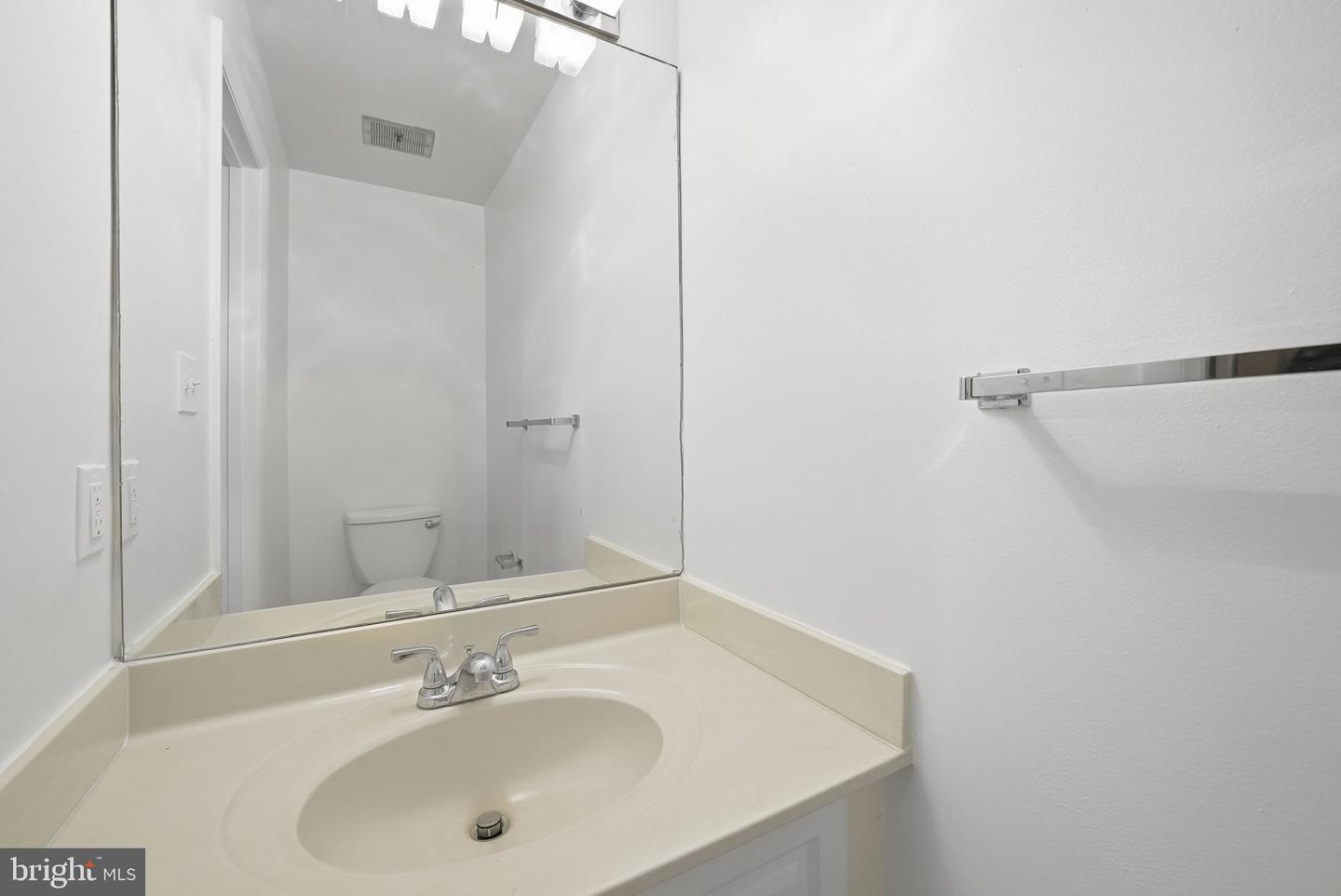 1049 MICHIGAN AVE NE #1049, WASHINGTON, District Of Columbia 20017, 3 Bedrooms Bedrooms, ,2 BathroomsBathrooms,Residential,For sale,1049 MICHIGAN AVE NE #1049,DCDC2235412 MLS # DCDC2235412