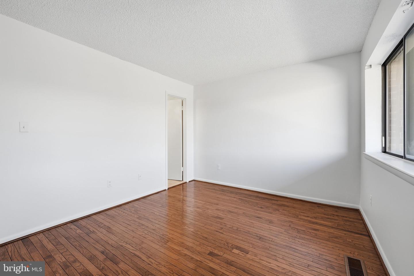 1049 MICHIGAN AVE NE #1049, WASHINGTON, District Of Columbia 20017, 3 Bedrooms Bedrooms, ,2 BathroomsBathrooms,Residential,For sale,1049 MICHIGAN AVE NE #1049,DCDC2235412 MLS # DCDC2235412