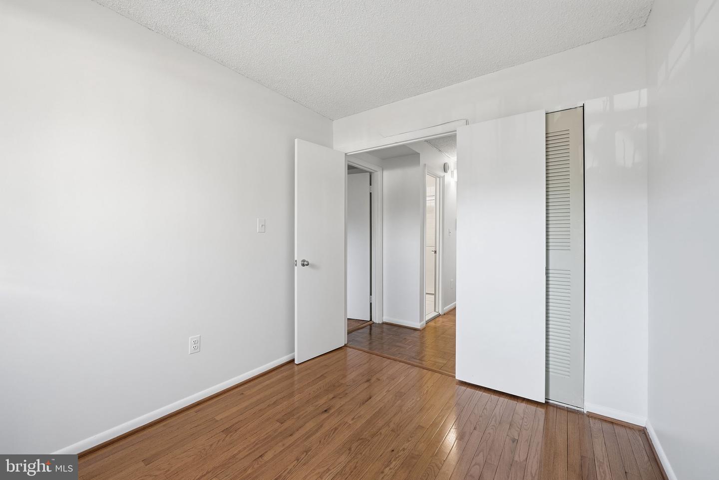 1049 MICHIGAN AVE NE #1049, WASHINGTON, District Of Columbia 20017, 3 Bedrooms Bedrooms, ,2 BathroomsBathrooms,Residential,For sale,1049 MICHIGAN AVE NE #1049,DCDC2235412 MLS # DCDC2235412