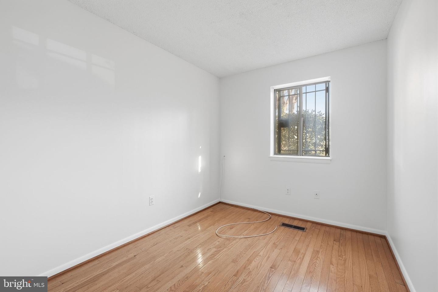 1049 MICHIGAN AVE NE #1049, WASHINGTON, District Of Columbia 20017, 3 Bedrooms Bedrooms, ,2 BathroomsBathrooms,Residential,For sale,1049 MICHIGAN AVE NE #1049,DCDC2235412 MLS # DCDC2235412