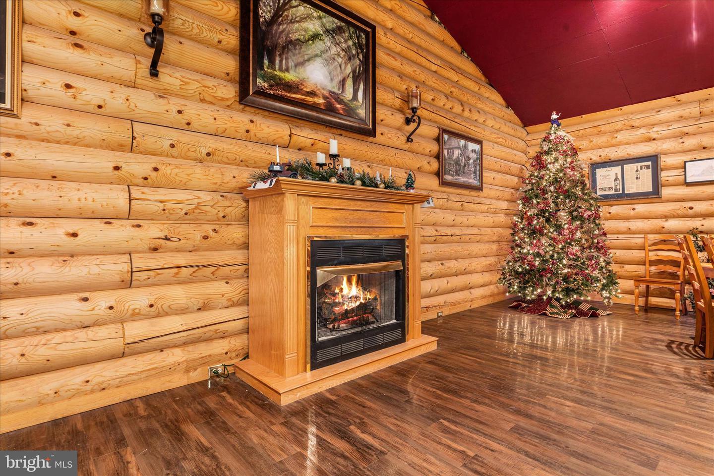 43301 SPINKS FERRY RD, LEESBURG, Virginia 20176, 2 Bedrooms Bedrooms, ,2 BathroomsBathrooms,Residential,For sale,43301 SPINKS FERRY RD,VALO2112342 MLS # VALO2112342