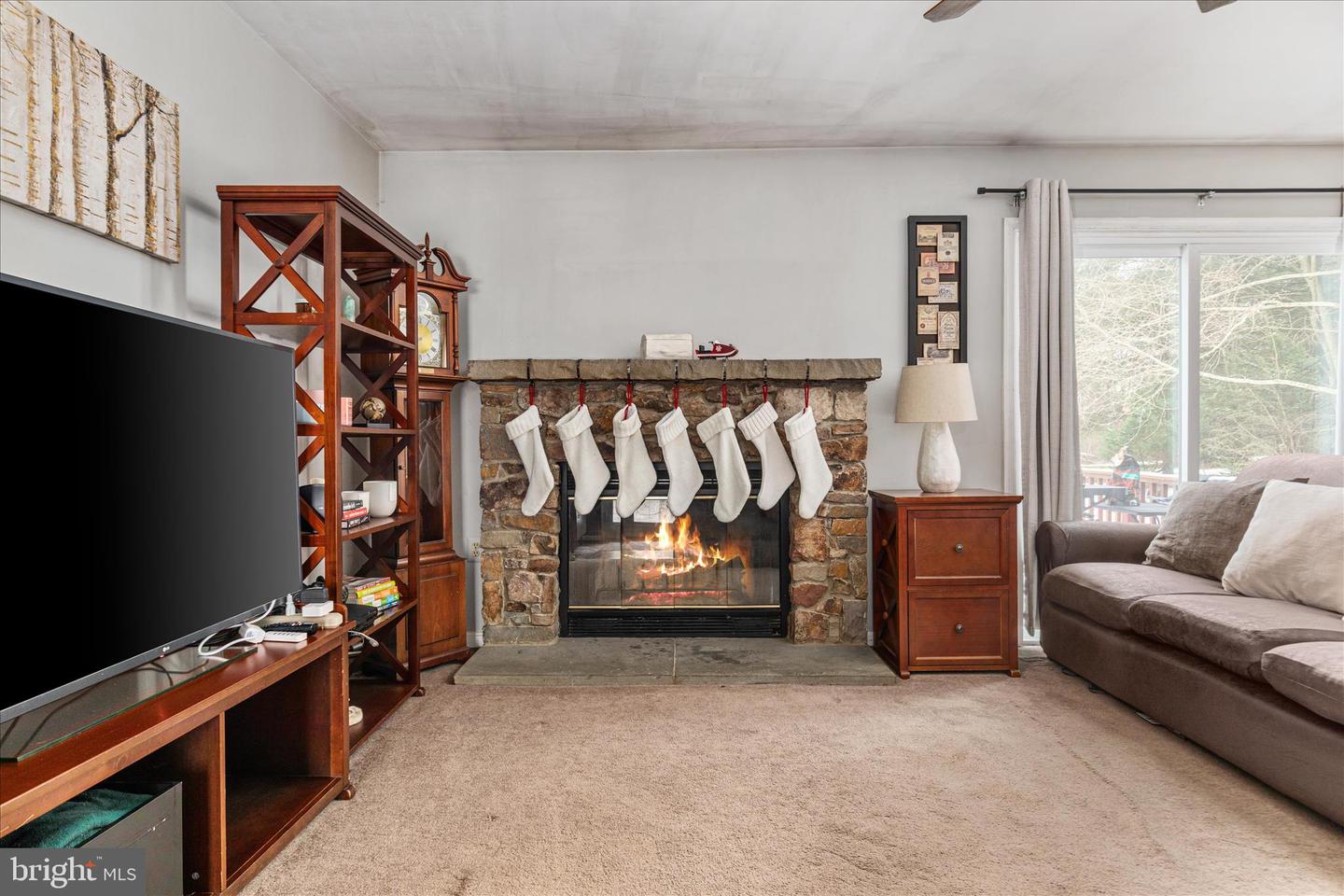 43301 SPINKS FERRY RD, LEESBURG, Virginia 20176, 2 Bedrooms Bedrooms, ,2 BathroomsBathrooms,Residential,For sale,43301 SPINKS FERRY RD,VALO2112342 MLS # VALO2112342