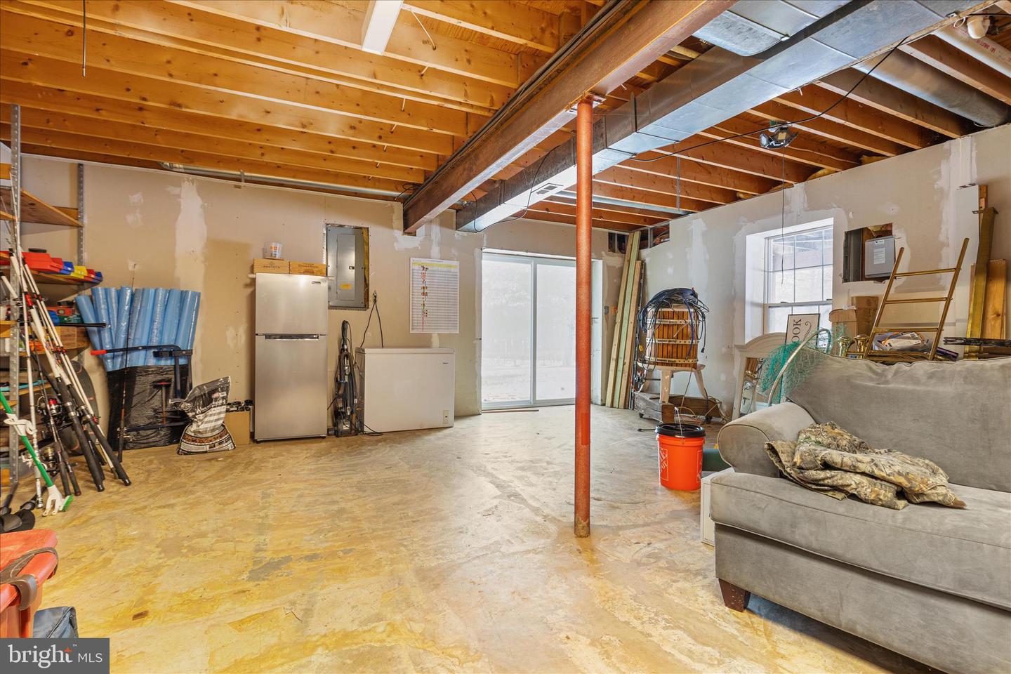 43301 SPINKS FERRY RD, LEESBURG, Virginia 20176, 2 Bedrooms Bedrooms, ,2 BathroomsBathrooms,Residential,For sale,43301 SPINKS FERRY RD,VALO2112342 MLS # VALO2112342