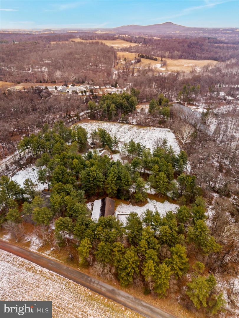 43301 SPINKS FERRY RD, LEESBURG, Virginia 20176, 2 Bedrooms Bedrooms, ,2 BathroomsBathrooms,Residential,For sale,43301 SPINKS FERRY RD,VALO2112342 MLS # VALO2112342