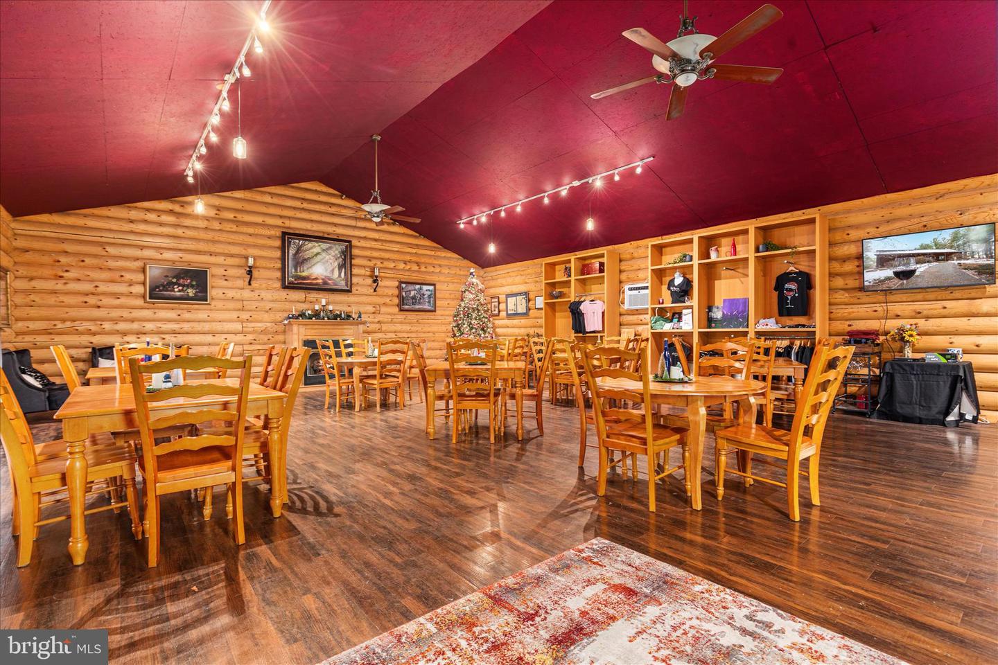 43301 SPINKS FERRY RD, LEESBURG, Virginia 20176, 2 Bedrooms Bedrooms, ,2 BathroomsBathrooms,Residential,For sale,43301 SPINKS FERRY RD,VALO2112342 MLS # VALO2112342