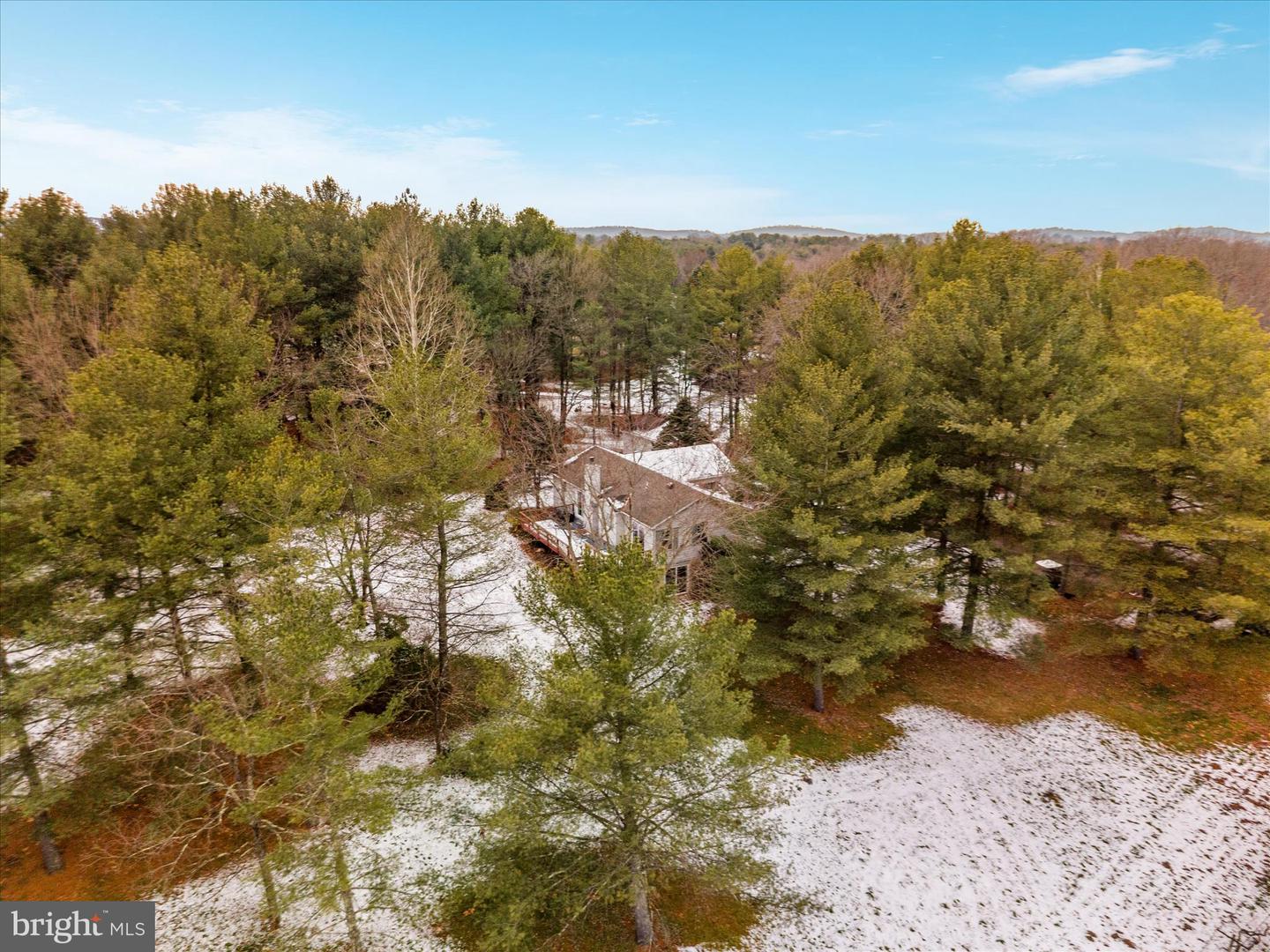 43301 SPINKS FERRY RD, LEESBURG, Virginia 20176, 2 Bedrooms Bedrooms, ,2 BathroomsBathrooms,Residential,For sale,43301 SPINKS FERRY RD,VALO2112342 MLS # VALO2112342