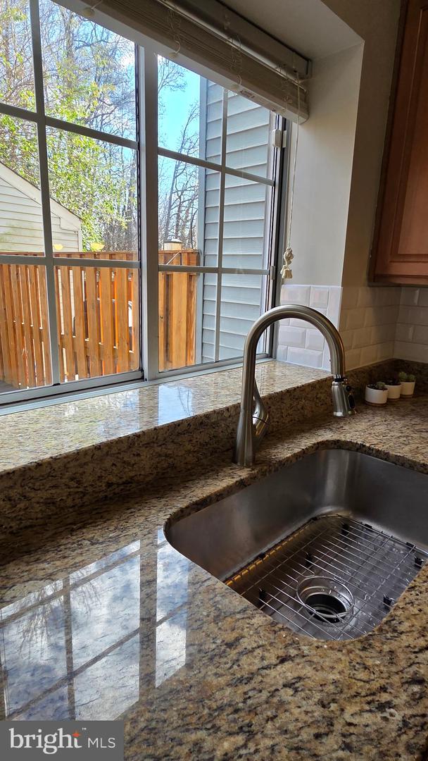 7114 WESTFIELD CT, ALEXANDRIA, Virginia 22306, 2 Bedrooms Bedrooms, ,2 BathroomsBathrooms,Residential,For sale,7114 WESTFIELD CT,VAFX2283054 MLS # VAFX2283054