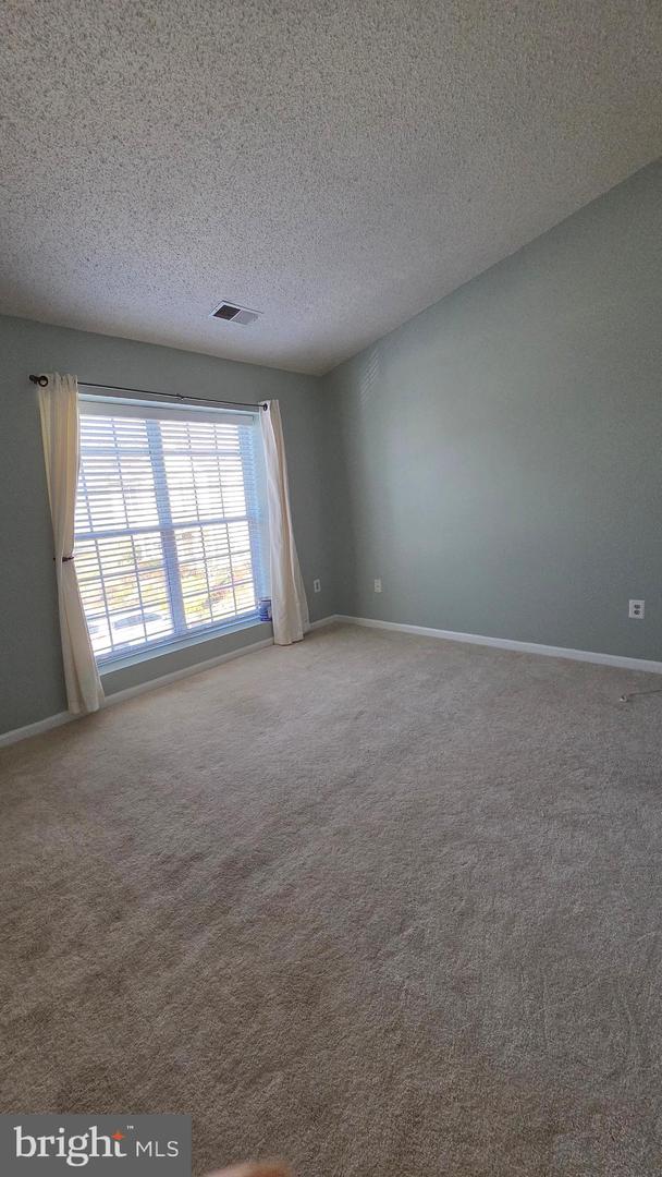 7114 WESTFIELD CT, ALEXANDRIA, Virginia 22306, 2 Bedrooms Bedrooms, ,2 BathroomsBathrooms,Residential,For sale,7114 WESTFIELD CT,VAFX2283054 MLS # VAFX2283054