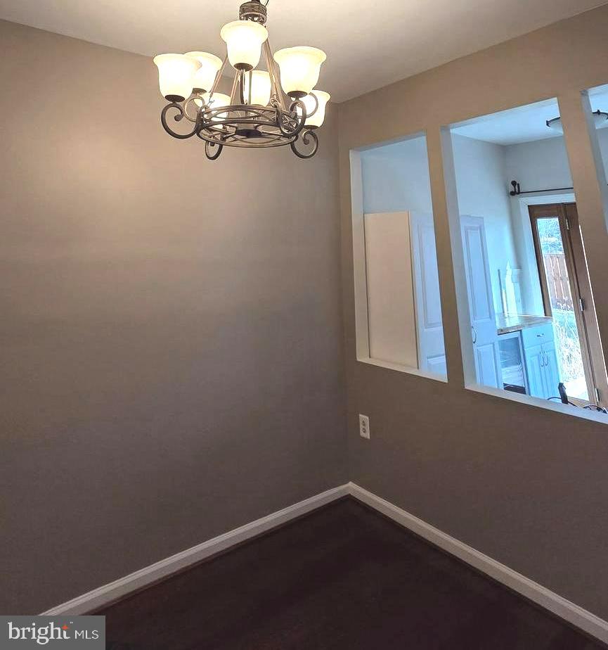 7114 WESTFIELD CT, ALEXANDRIA, Virginia 22306, 2 Bedrooms Bedrooms, ,2 BathroomsBathrooms,Residential,For sale,7114 WESTFIELD CT,VAFX2283054 MLS # VAFX2283054