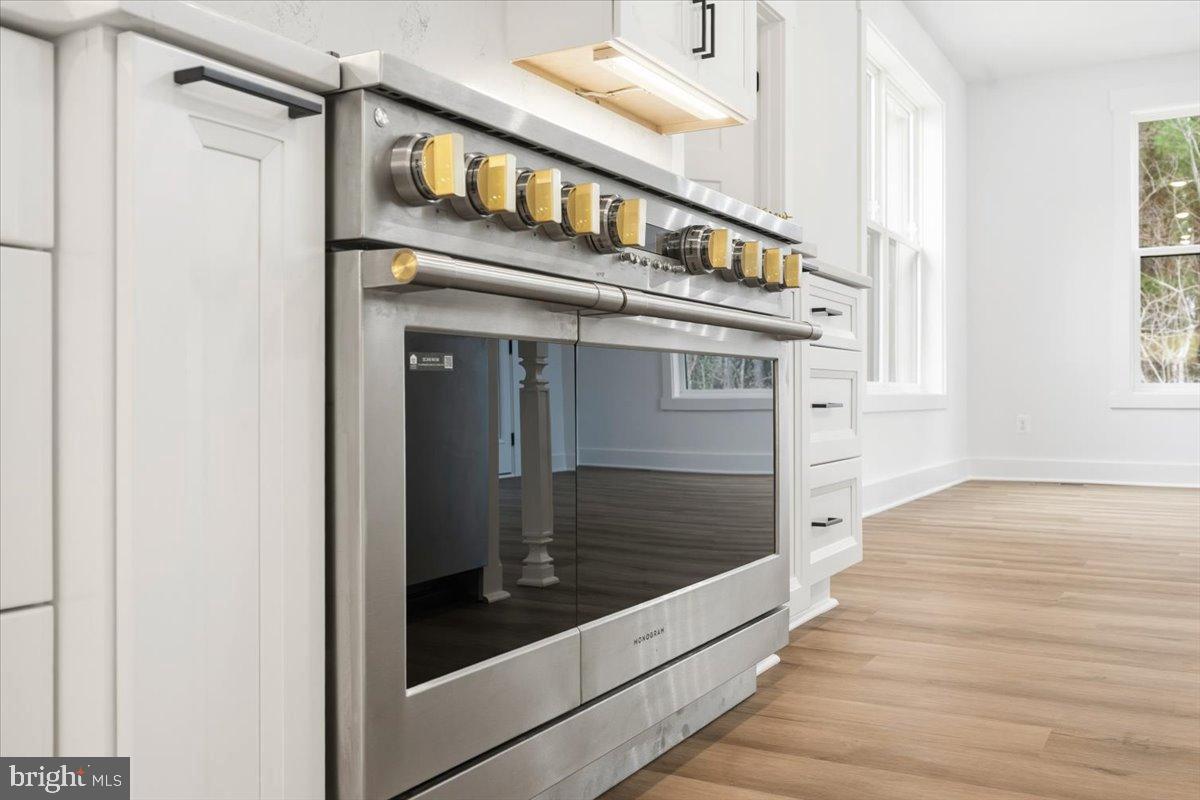 39762 RIVERS EDGE LN, LOVETTSVILLE, Virginia 20180, 5 Bedrooms Bedrooms, 22 Rooms Rooms,4 BathroomsBathrooms,Residential,For sale,39762 RIVERS EDGE LN,VALO2112596 MLS # VALO2112596 39762 RIVERS EDGE LN, LOVETTSVILLE, Virginia 20180, 5 Bedrooms Bedrooms, 22 Rooms Rooms,4 BathroomsBathrooms,Residential,For sale,39762 RIVERS EDGE LN,VALO2112596 MLS # VALO2112596